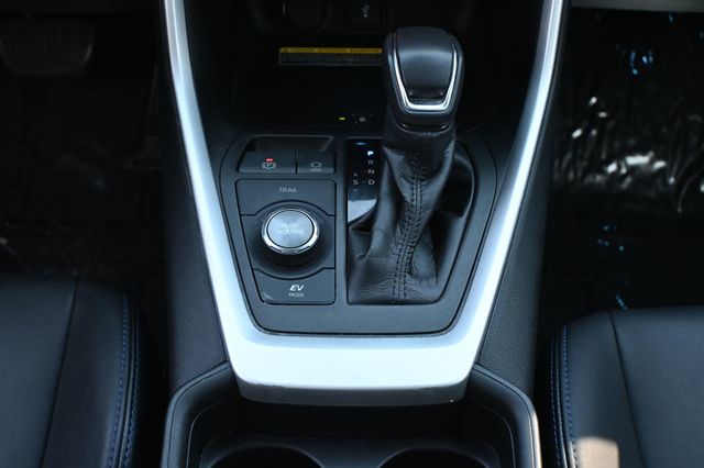 2021 Toyota RAV4 Hybrid XSE AWD - 22954155 - 11