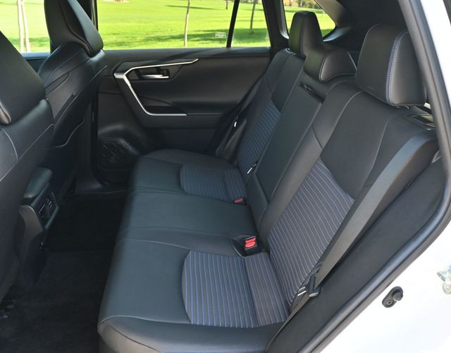 2021 Toyota RAV4 Hybrid XSE AWD - 22954155 - 13