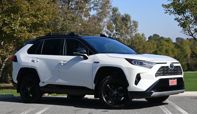 2021 Toyota RAV4 Hybrid XSE AWD - 22954155 - 2