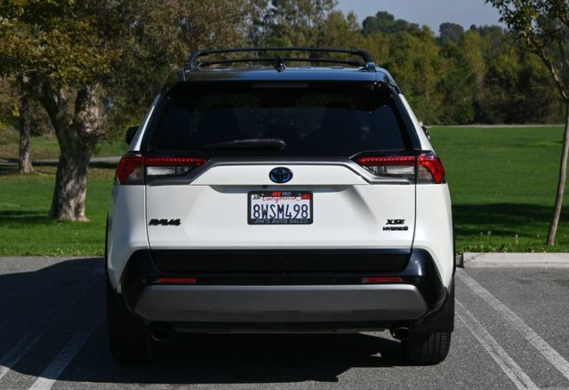 2021 Toyota RAV4 Hybrid XSE AWD - 22954155 - 4