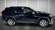 2021 Toyota RAV4 LE AWD - 22976952 - 3