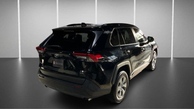 2021 Toyota RAV4 LE AWD - 22976952 - 5