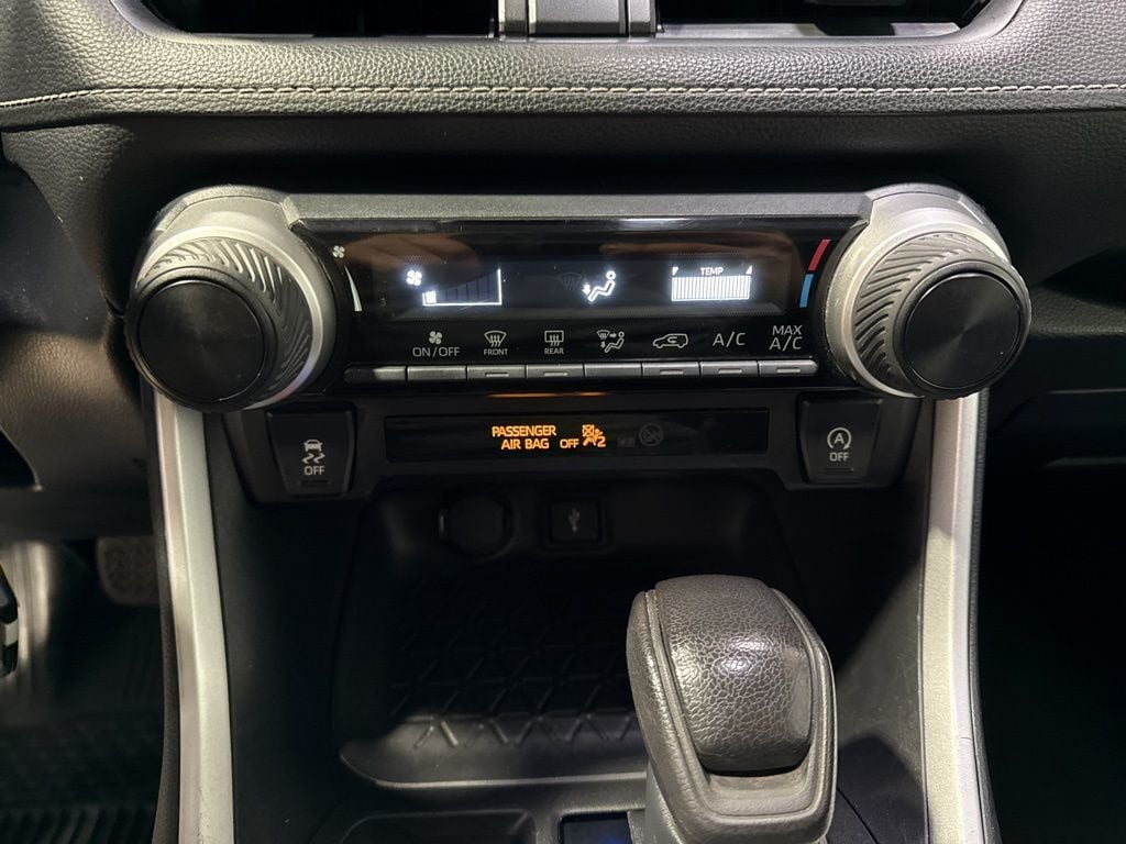 2021 Toyota RAV4 LE AWD - 22995560 - 18