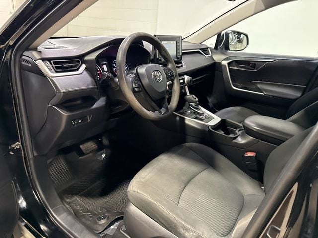 2021 Toyota RAV4 LE AWD - 22995560 - 23