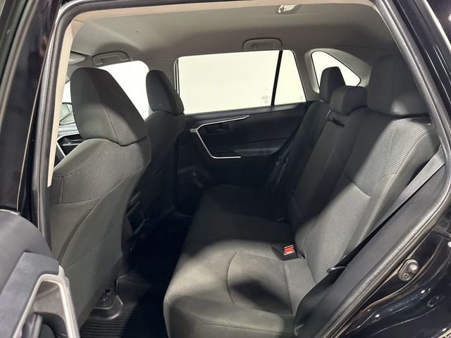 2021 Toyota RAV4 LE AWD - 22995560 - 26