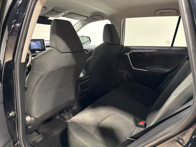 2021 Toyota RAV4 LE AWD - 22995560 - 28