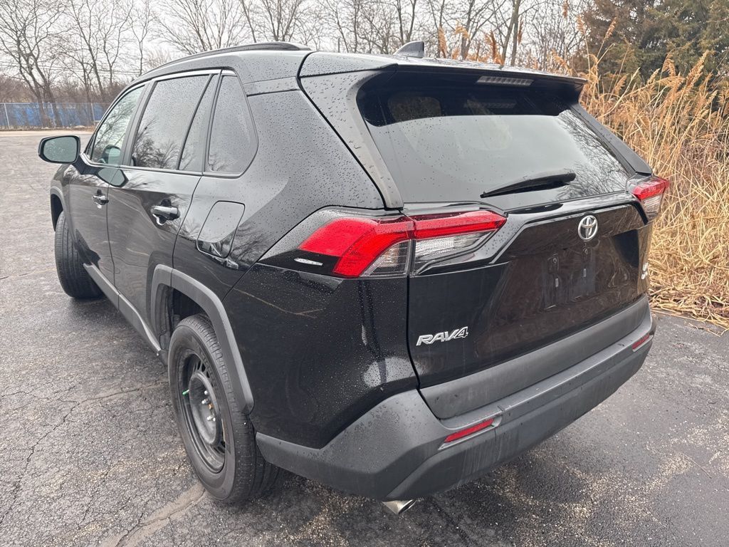 2021 Toyota RAV4 LE AWD - 22995560 - 2