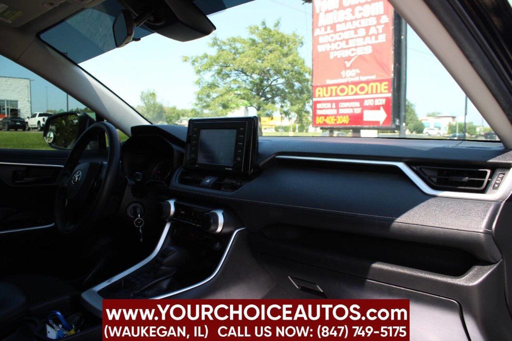 2021 Toyota RAV4 LE AWD - 22889880 - 11