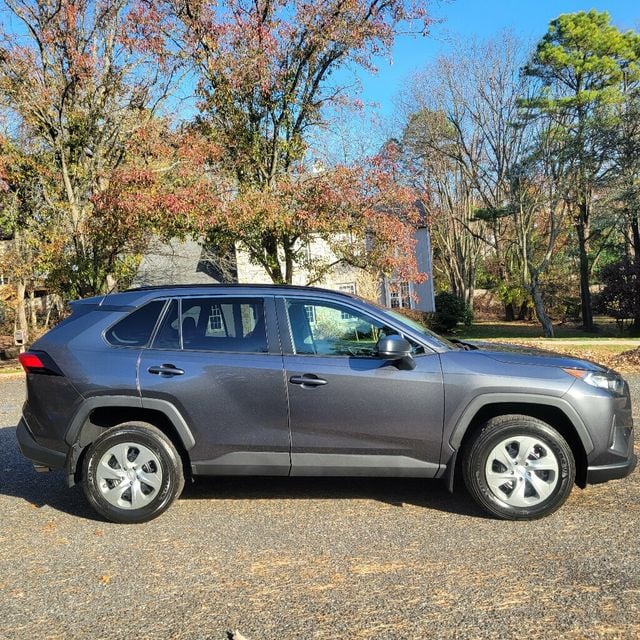 2021 Toyota RAV4 LE AWD - 22677157 - 5