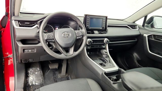 2021 Toyota RAV4 LE AWD - 22944370 - 11