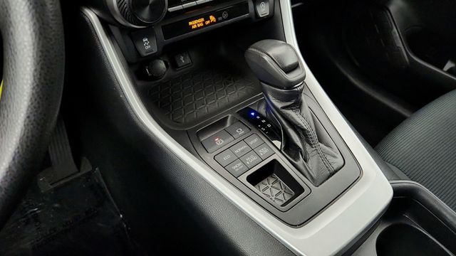 2021 Toyota RAV4 LE AWD - 22944370 - 15