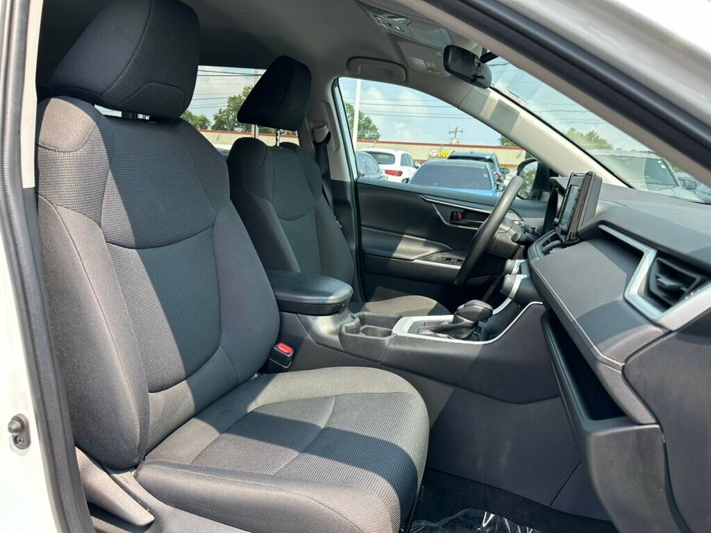 2021 Toyota RAV4 LE AWD - 23059126 - 12