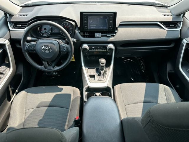 2021 Toyota RAV4 LE AWD - 23059126 - 1