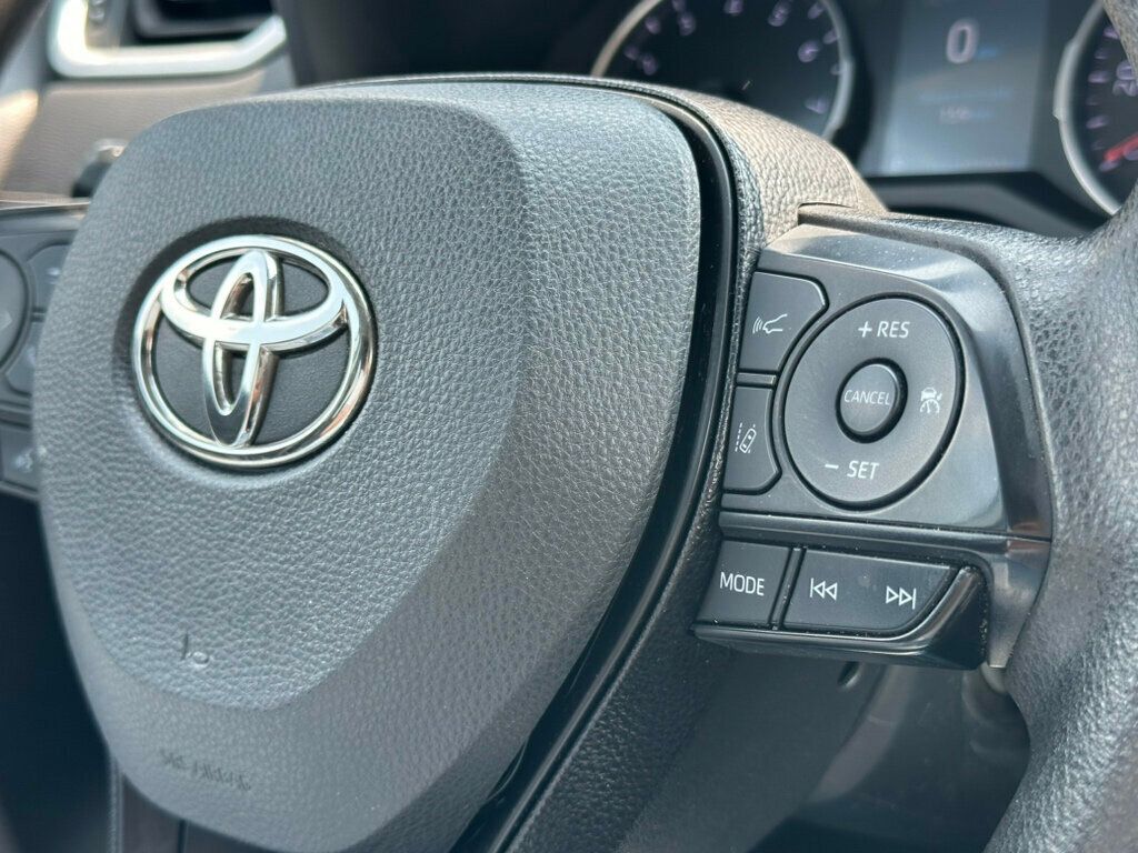 2021 Toyota RAV4 LE AWD - 23059126 - 24