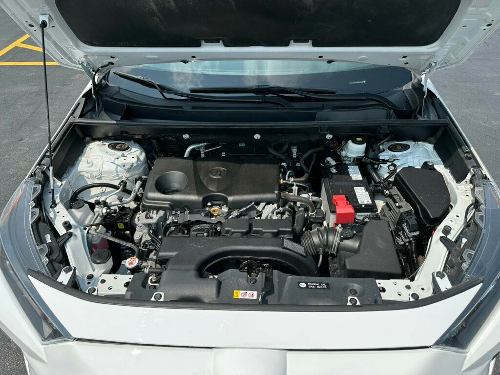 2021 Toyota RAV4 LE AWD - 23059126 - 35