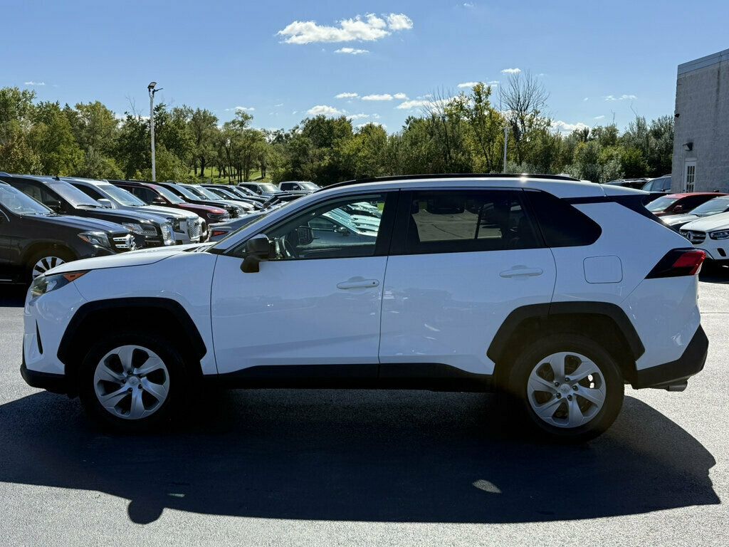 2021 Toyota RAV4 LE AWD - 23083666 - 13