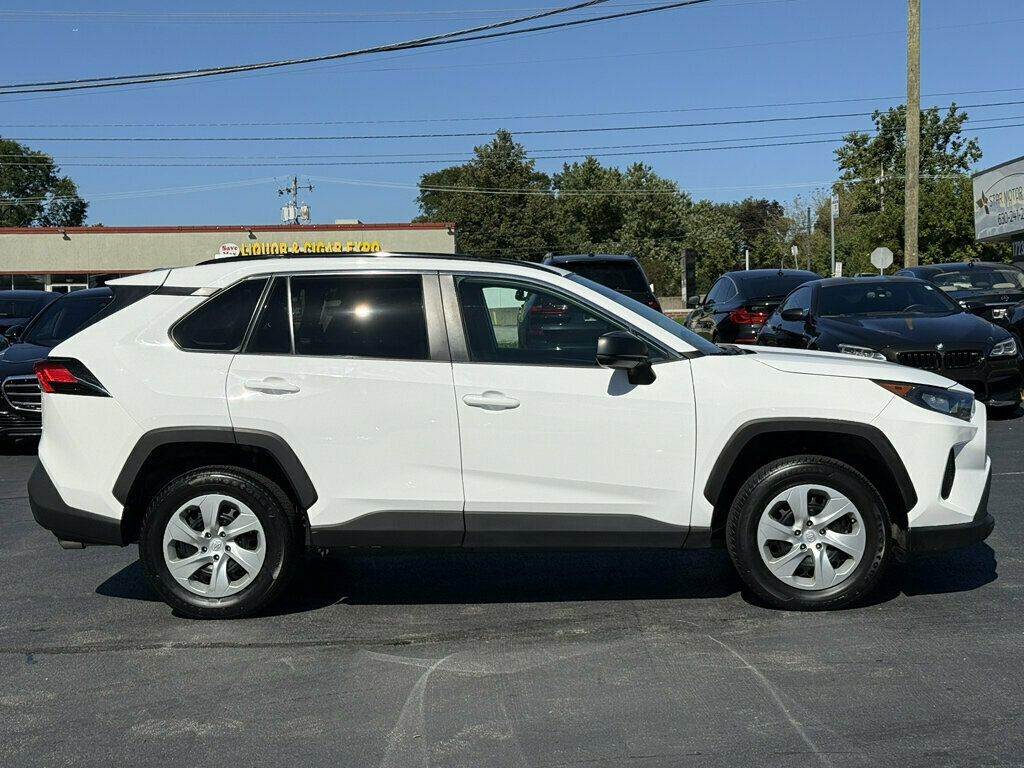 2021 Toyota RAV4 LE AWD - 23083666 - 14