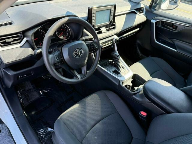 2021 Toyota RAV4 LE AWD - 23083666 - 6