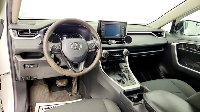 2021 Toyota RAV4 LE AWD w/ Blind Spot Monitor Package - 23084964 - 10