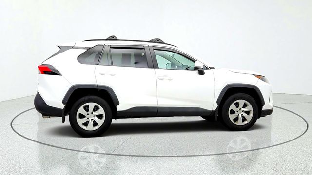 2021 Toyota RAV4 LE AWD w/ Blind Spot Monitor Package - 23084964 - 3