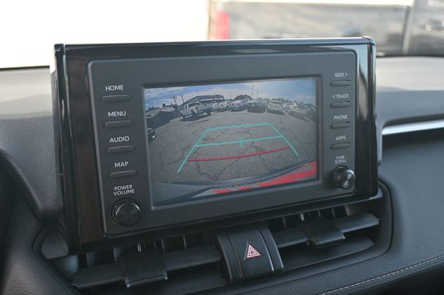 2021 Toyota RAV4 LE FWD - 22920896 - 10