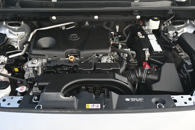 2021 Toyota RAV4 LE FWD - 22920896 - 16