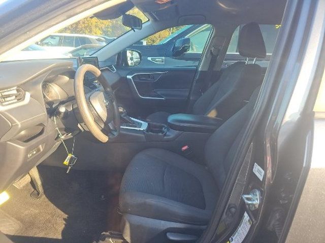 2021 Toyota RAV4 LE FWD - 22944759 - 1