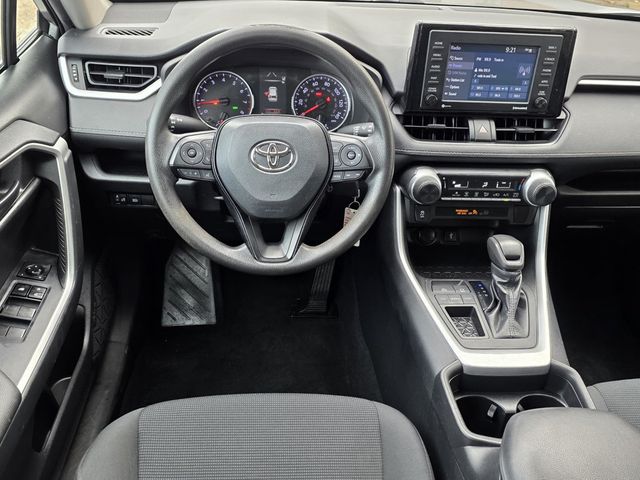 2021 Toyota RAV4 LE FWD - 22950596 - 9