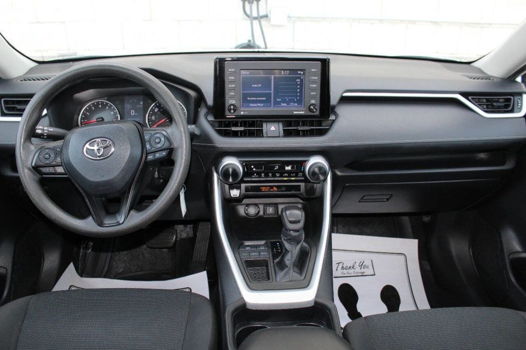 2021 Toyota RAV4 LE FWD - 22873667 - 12