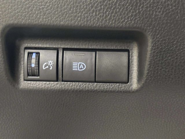 2021 Toyota RAV4 LE FWD - 23031723 - 26