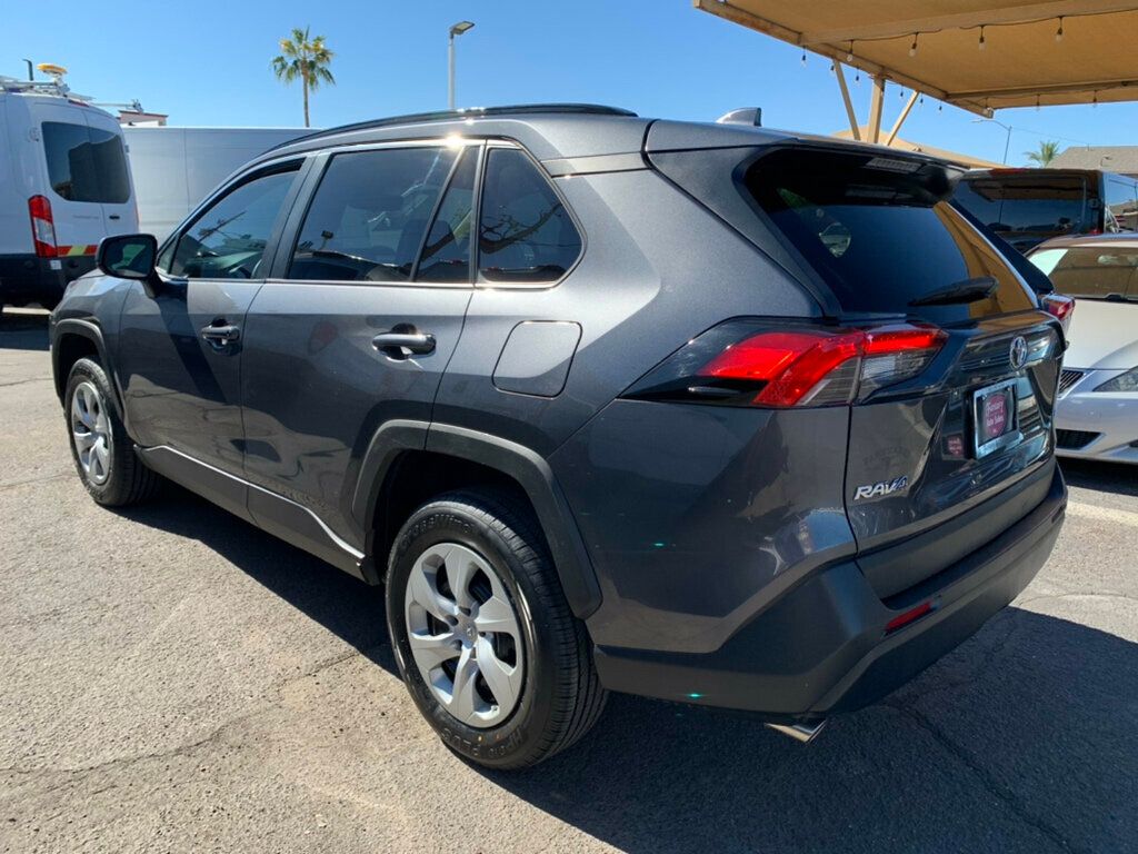 2021 Toyota RAV4 LE FWD Ex Key - 22941525 - 6