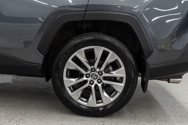 2021 Toyota RAV4 Limited AWD - 23047434 - 36