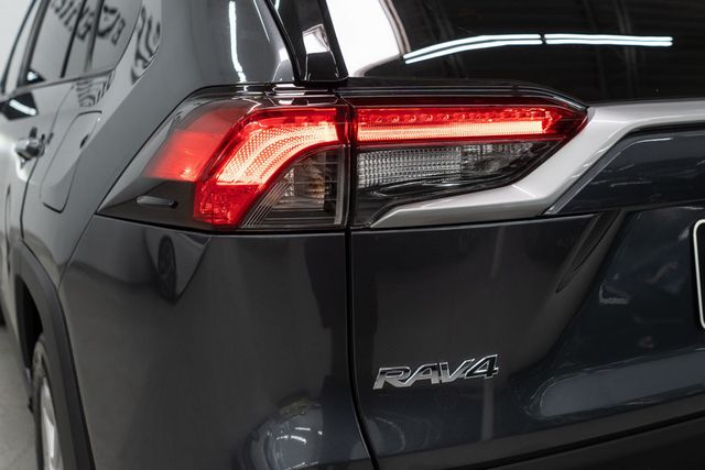 2021 Toyota RAV4 Limited AWD - 23047434 - 43
