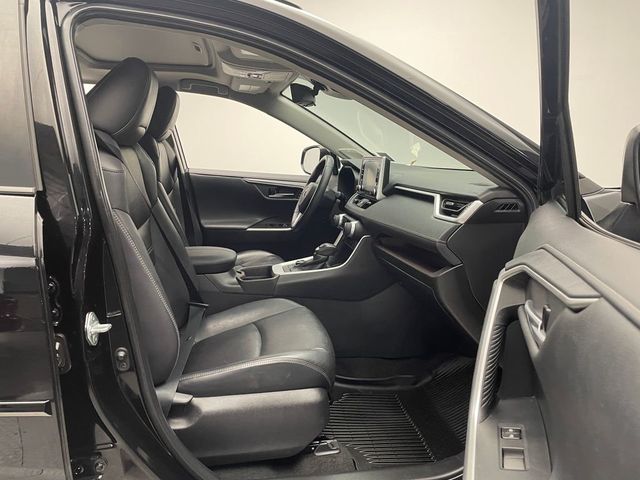 2021 Toyota RAV4 Limited AWD - 22946627 - 16