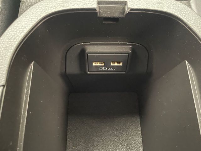 2021 Toyota RAV4 Limited AWD - 22946627 - 29