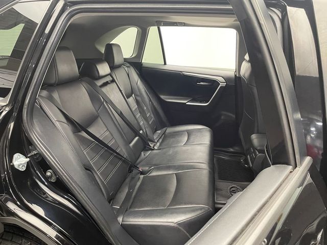 2021 Toyota RAV4 Limited AWD - 22946627 - 37