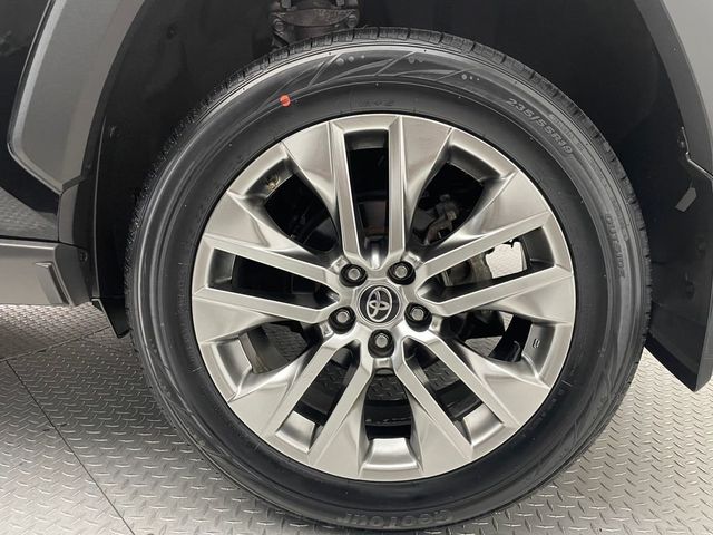 2021 Toyota RAV4 Limited AWD - 22946627 - 47