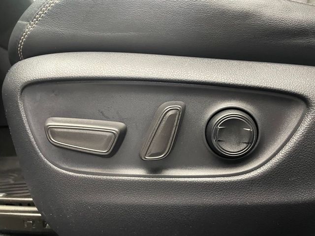 2021 Toyota RAV4 Limited AWD - 22977018 - 13