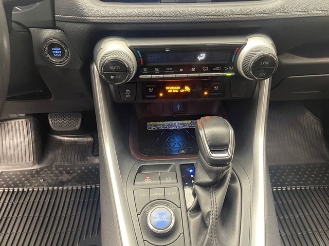 2021 Toyota RAV4 Limited AWD - 22977018 - 26