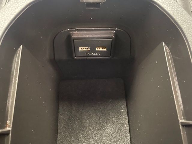 2021 Toyota RAV4 Limited AWD - 22977018 - 29