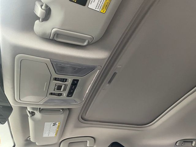 2021 Toyota RAV4 Limited AWD - 22977018 - 30