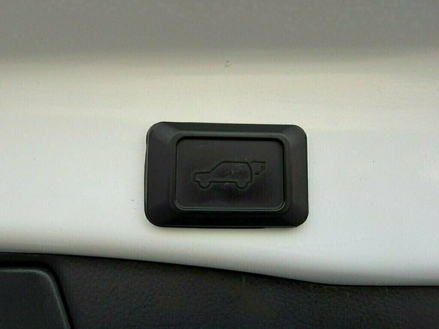 2021 Toyota RAV4 Limited FWD - 23100034 - 29