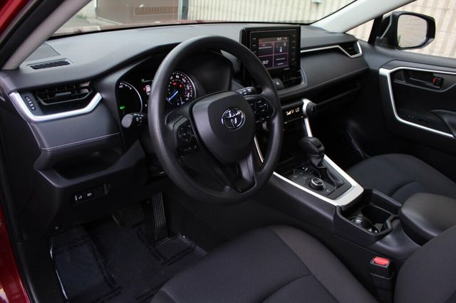 2021 Toyota RAV4 ONE OWNER AWD HYBRID LE  - 23087795 - 24