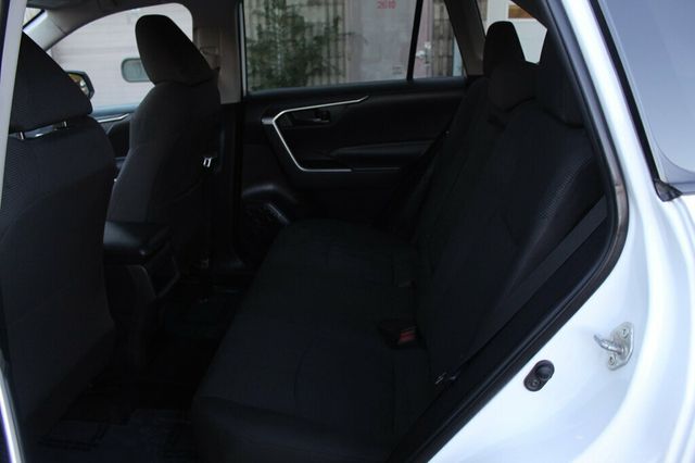 2021 Toyota RAV4 ONE OWNER AWD LE  - 23081007 - 26