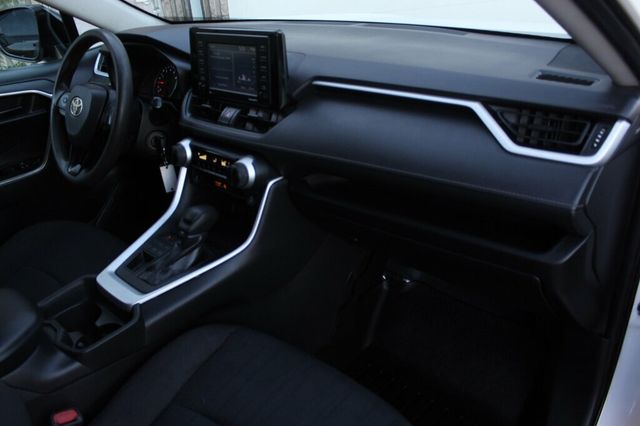 2021 Toyota RAV4 ONE OWNER AWD LE  - 23081007 - 8