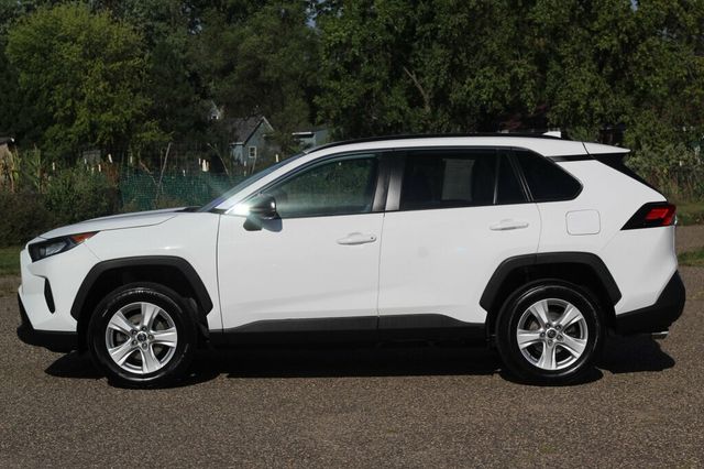 2021 Toyota RAV4 ONE OWNER AWD LE HYBRID W/NEW BRAKE SERVICE - 23080615 - 16