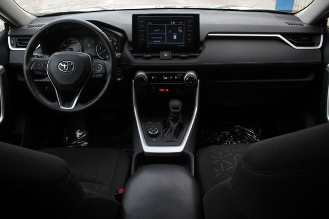 2021 Toyota RAV4 ONE OWNER AWD XLE HYBRID - 22978870 - 11