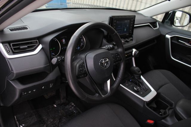 2021 Toyota RAV4 ONE OWNER AWD XLE HYBRID - 22978870 - 23