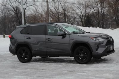 2021 Toyota RAV4 - 4T3B6RFV6MU034248