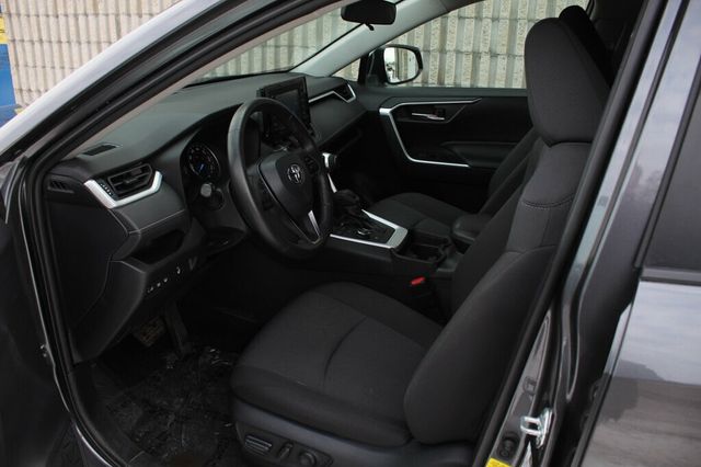 2021 Toyota RAV4 ONE OWNER AWD XLE HYBRID W/ HEATED LEATHER SEATS - 22978870 - 22